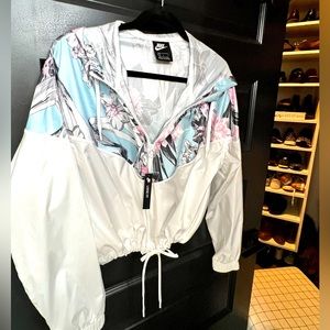 Nike crop style shell jacket.